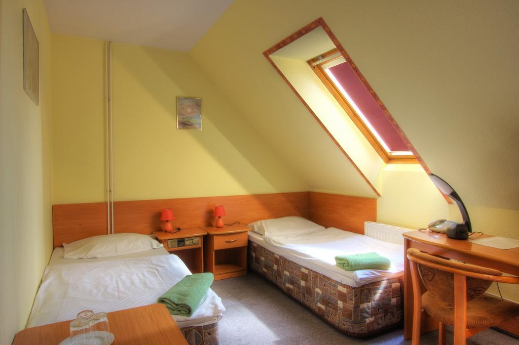 Hotel Margo Cedynia Phòng bức ảnh
